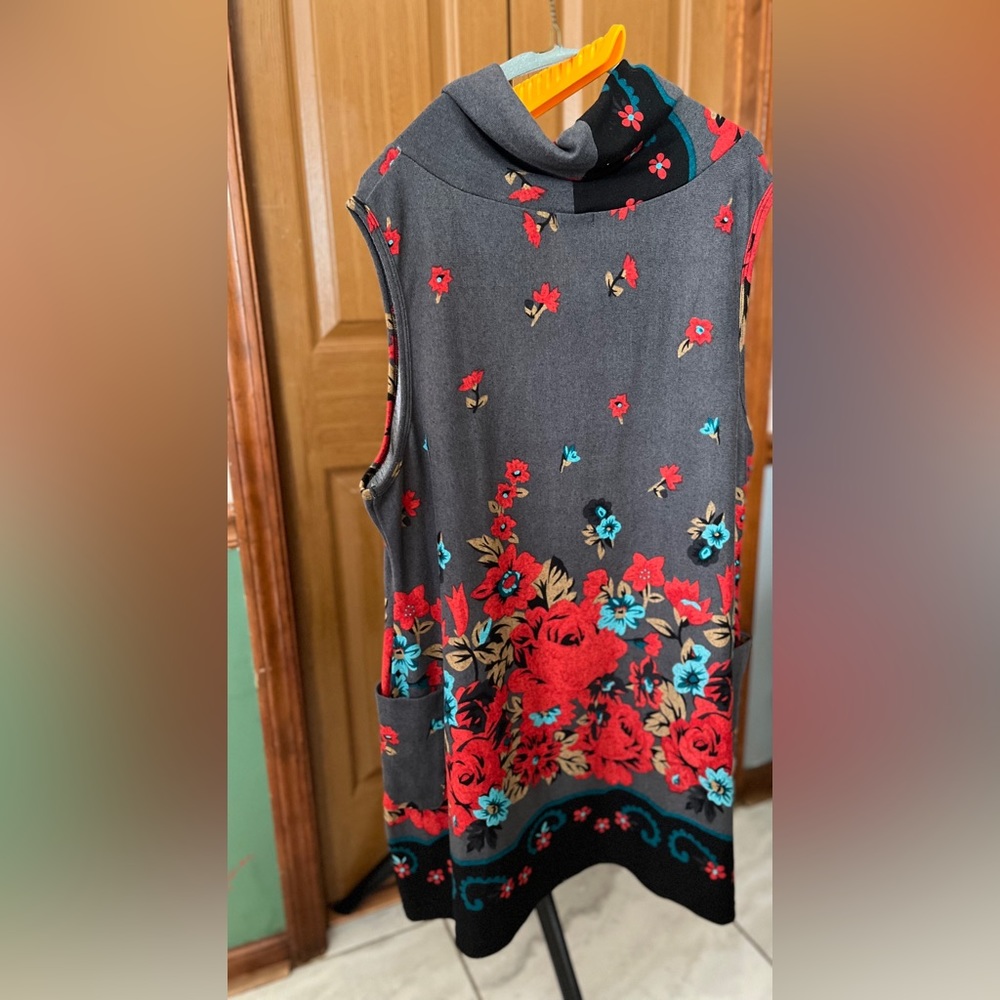 Gray and Floral knit cowl neck dress size 20